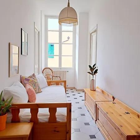 Casa Giannina By Quokka 360 - Elegant Behind The Ariston Theatre * Sanremo