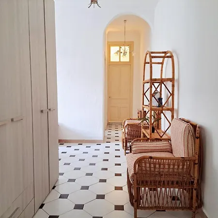 Casa Giannina By Quokka 360 - Elegant Behind The Ariston Theatre *